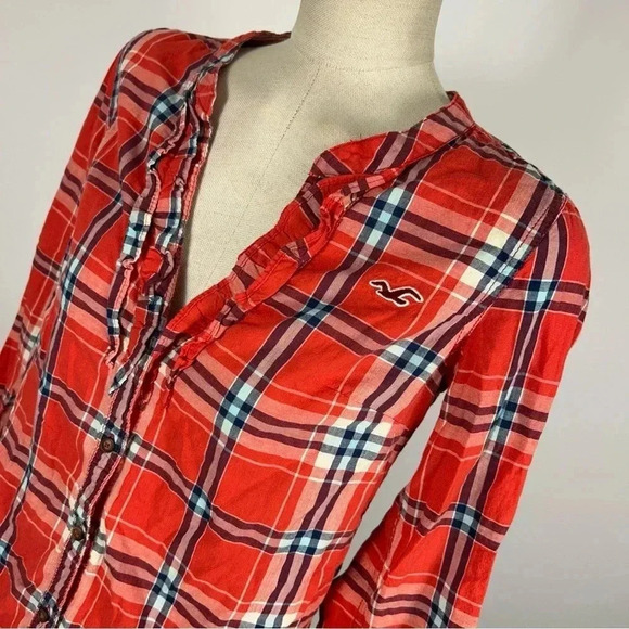 Hollister peplum top  S - Picture 3 of 10